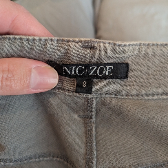 Nic+Zoe Nordstrom Women's Gray Skinny Jean - Picture 3 of 8